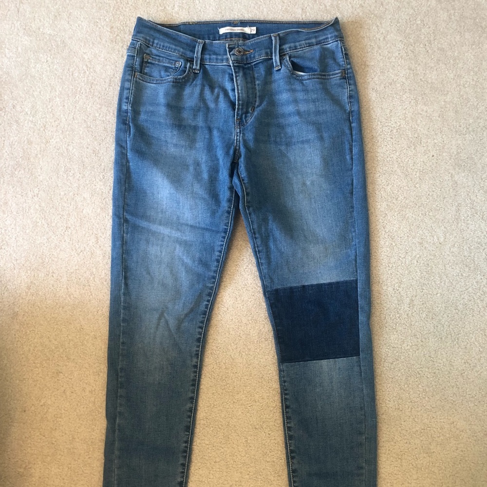 Levis Super Skinny Jeans, barely worn!